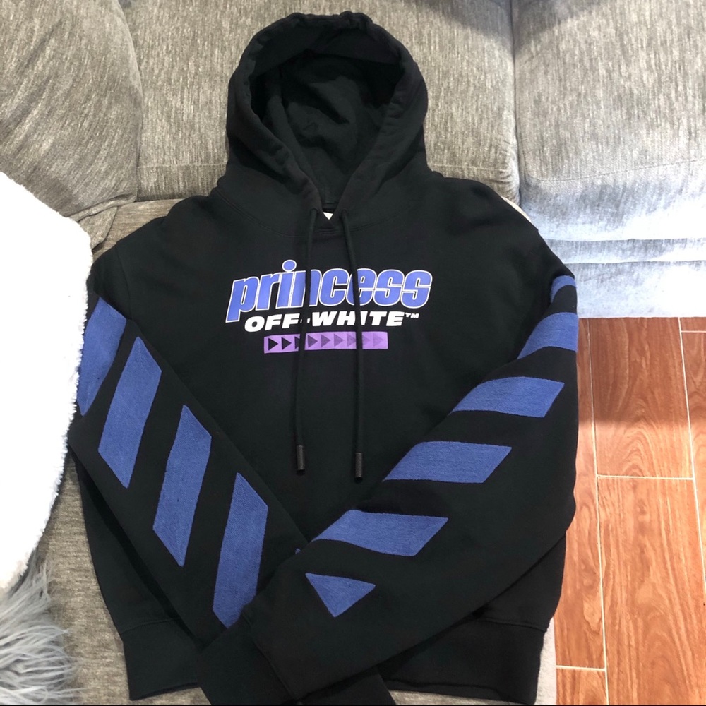 Off-White Sweatshirt